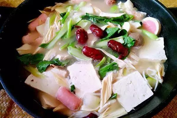 经典火锅食谱_清油和牛油哪个好吃_火锅做法大全