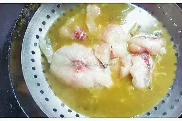 清油和牛油哪个好吃_经典火锅食谱_火锅做法大全