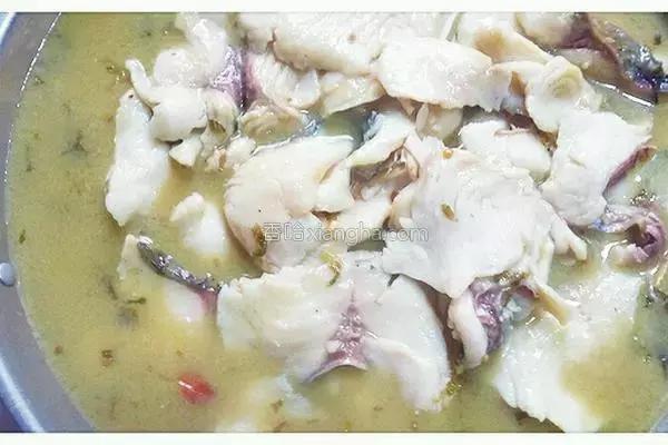 火锅做法大全_经典火锅食谱_清油和牛油哪个好吃