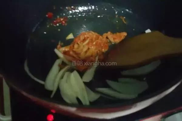 火锅做法大全_经典火锅食谱_清油和牛油哪个好吃