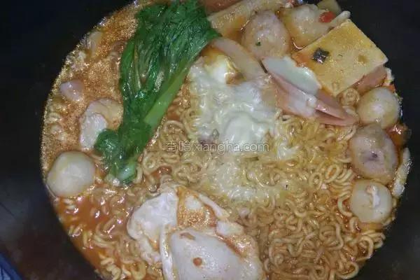 经典火锅食谱_清油和牛油哪个好吃_火锅做法大全
