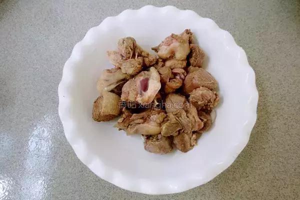 火锅做法大全_经典火锅食谱_清油和牛油哪个好吃