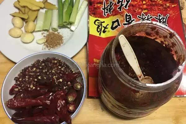 火锅做法大全_清油和牛油哪个好吃_经典火锅食谱
